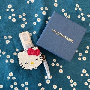 Hello Kitty x Maison de Sabré Sabrémoji Charm